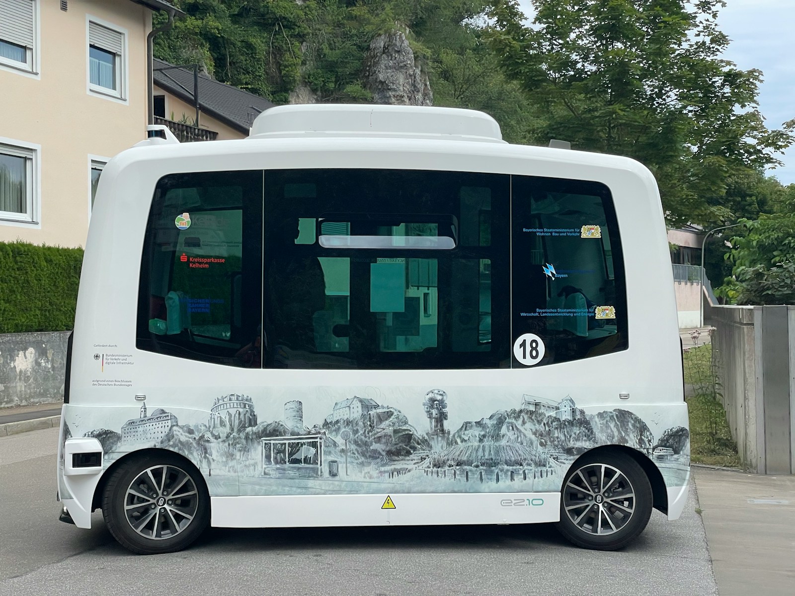 Navettes autonomes : révolutionner la mobilité urbaine et la logistique